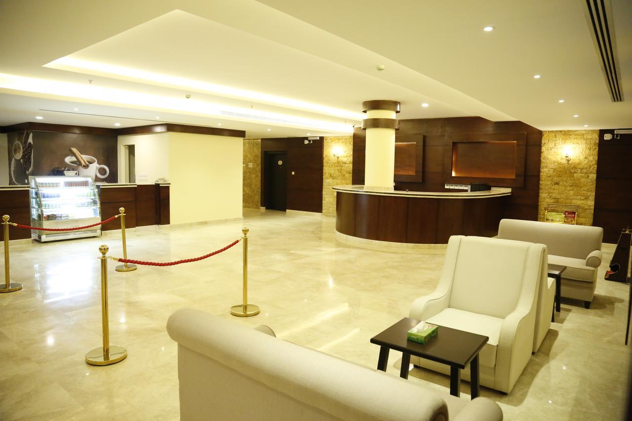 Flora Hotel Suite 2 فلورا2 للشقق المخدومة Ar Riyad Esterno foto
