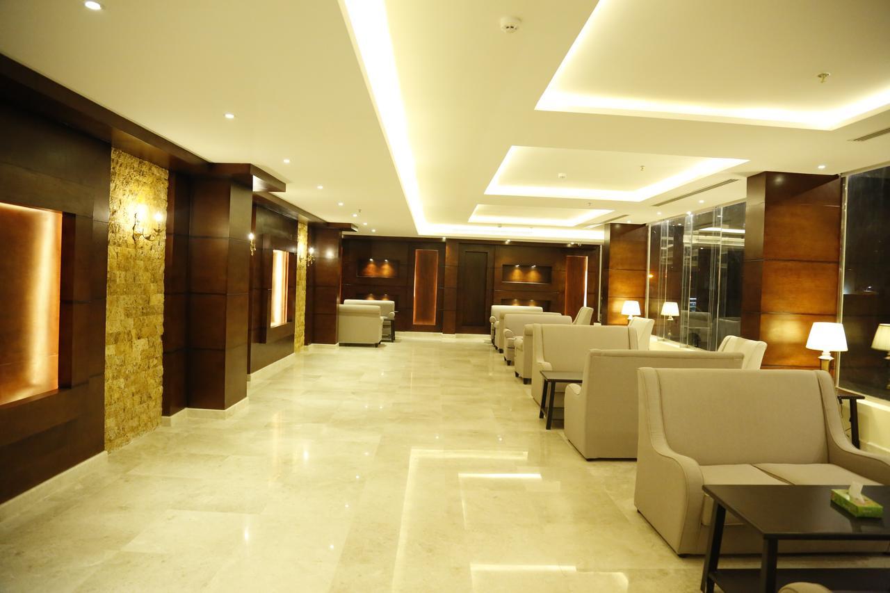 Flora Hotel Suite 2 فلورا2 للشقق المخدومة Ar Riyad Esterno foto