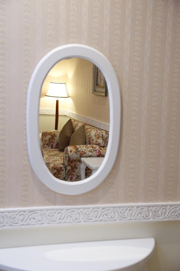 Flora Hotel Suite 2 فلورا2 للشقق المخدومة Ar Riyad Esterno foto
