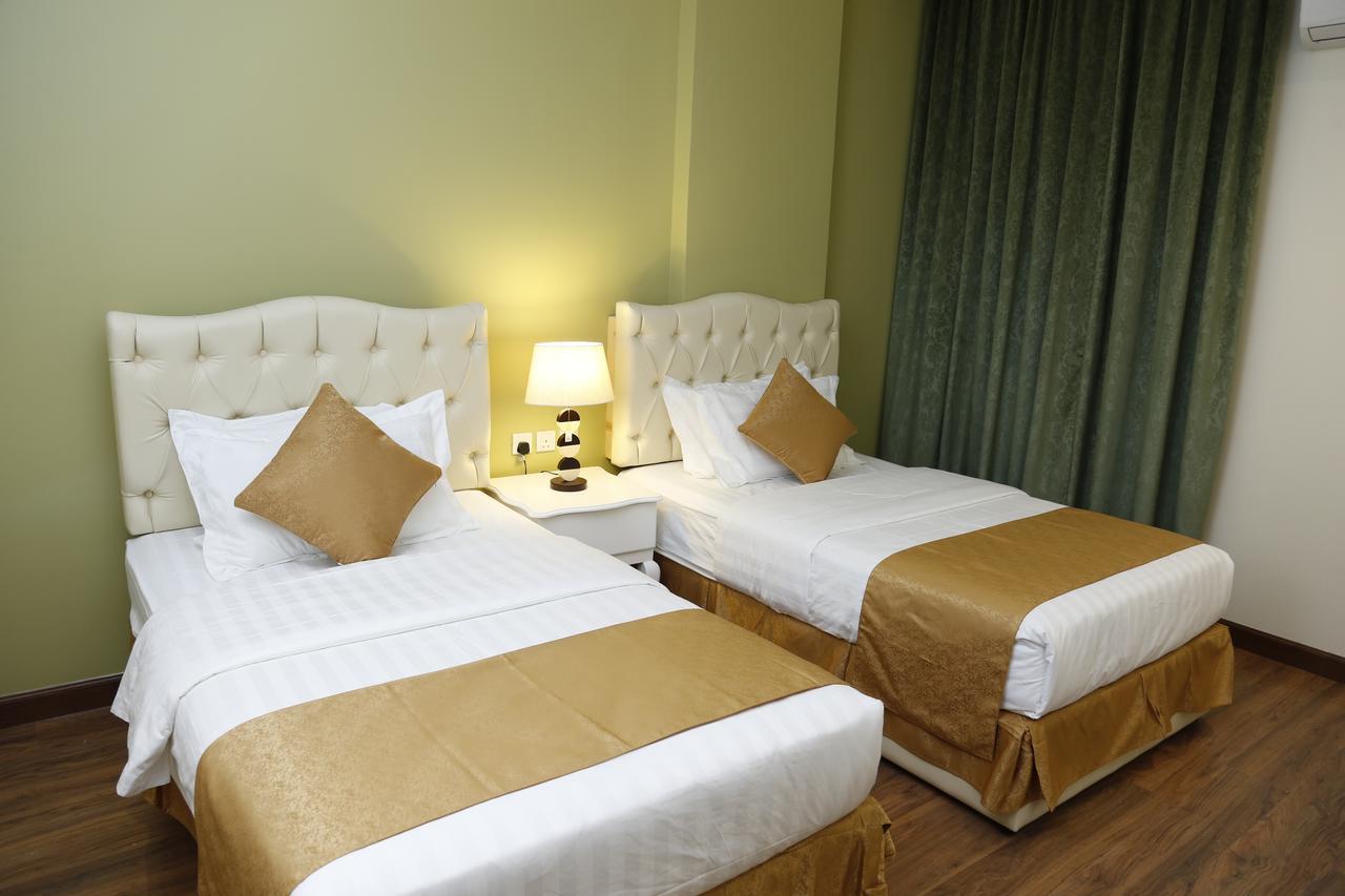 Flora Hotel Suite 2 فلورا2 للشقق المخدومة Ar Riyad Esterno foto